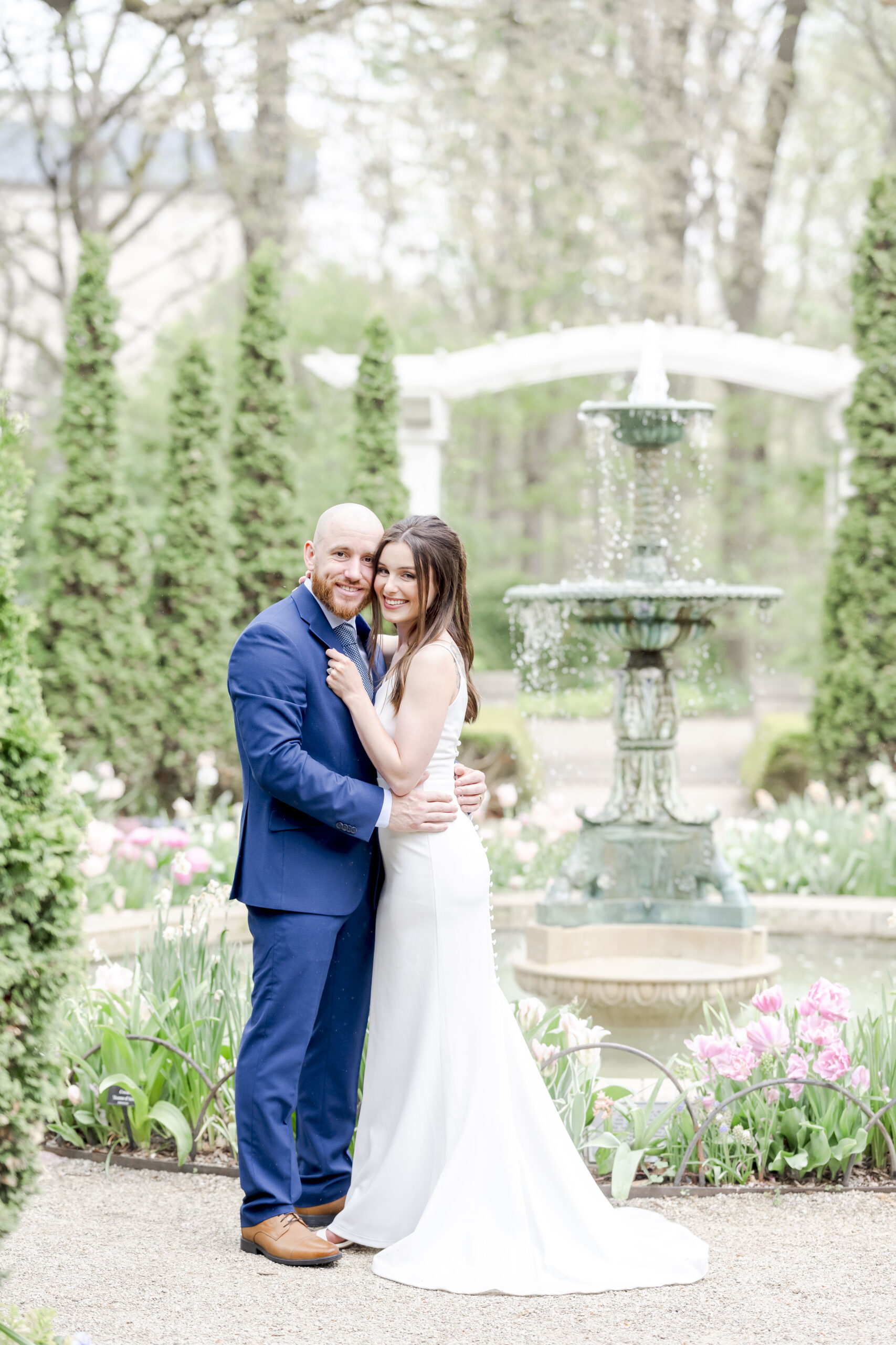 A Romantic Spring Elopement at Newfields In Indianapolis Indiana
